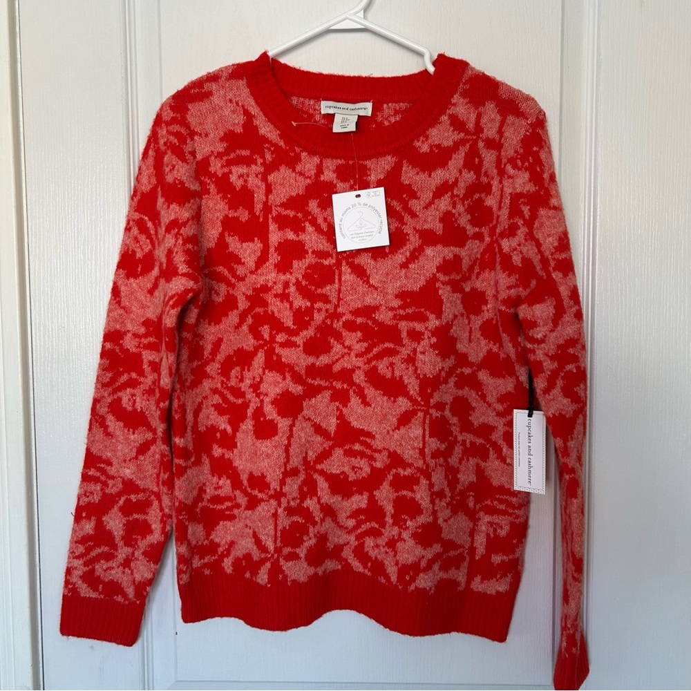 cupcakes & cashmere Red Floral Sweater S Women